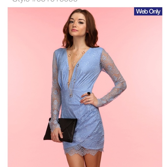 WINDSOR baby blue lace dress💙