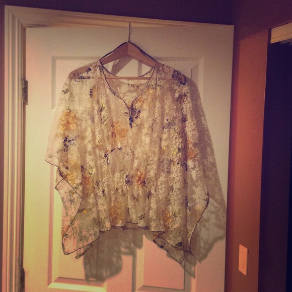 Free People Floral Lace Batwing Blouse