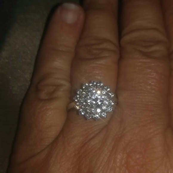 Wow! Can you see the ❇ sparkle? - Picture 1 of 3