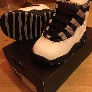 Jordan size 4c toddler