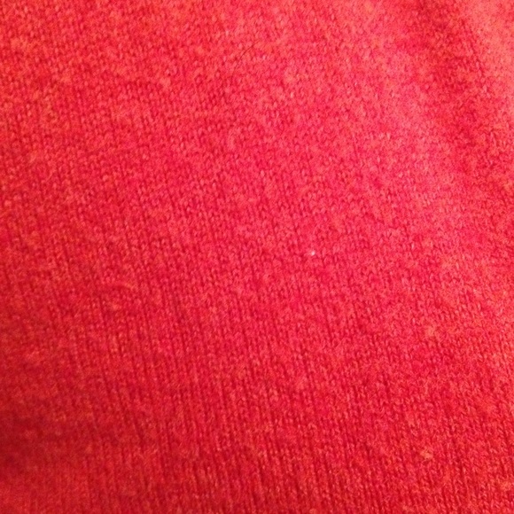 Sweater - Picture 4 of 4