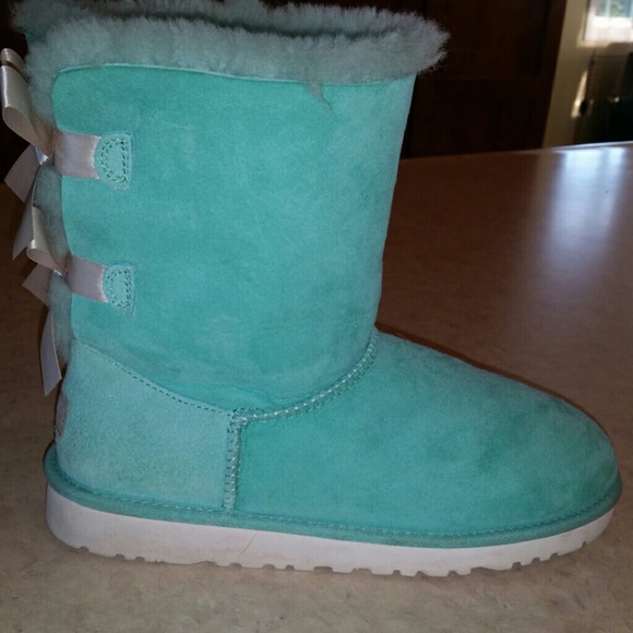 Ugg mint boots