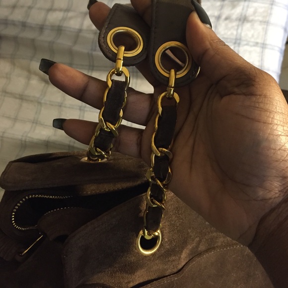 Extra - Picture 2 of 4