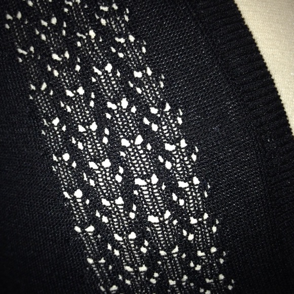 Sweater - Picture 2 of 3