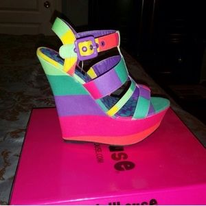 Dollhouse Wedges