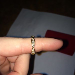 18k gold wedding/anniversary band::1/2c diamonds