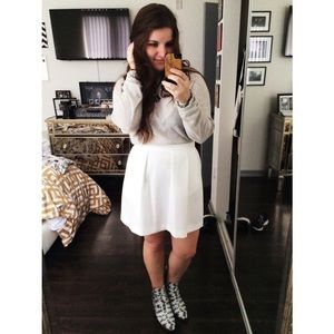 French Connection white pleated skirt US size 10