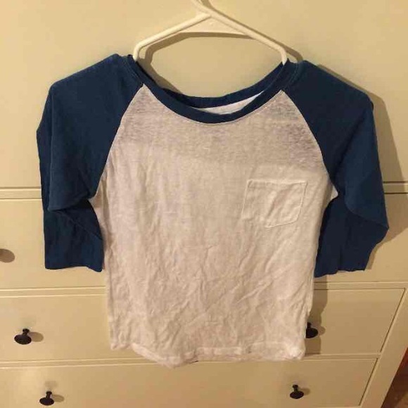 Baseball tee