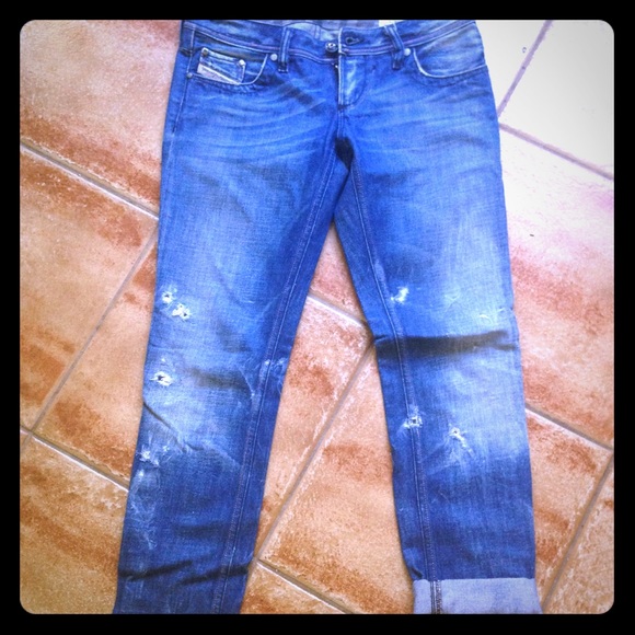 💙 Diesel Distressed Denim Jeans 💙