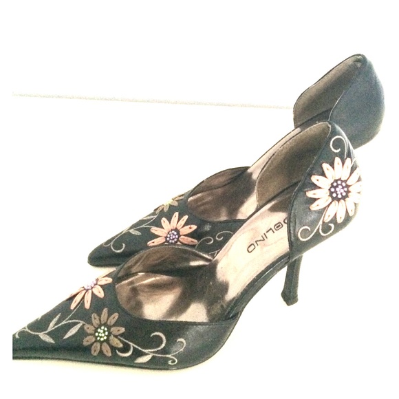Sexy Bandolino heels