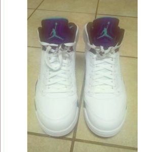 Jordan grape 5 authentic in box men's