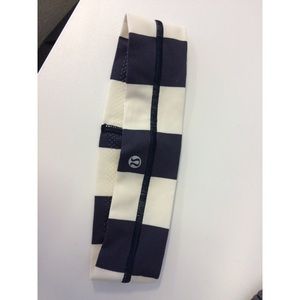 Lululemon headband