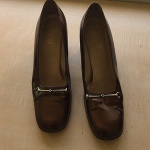 Vintage Gucci heels. Barely worn.