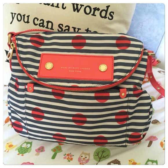π Marc Jacobs Natasha polka dot purse - Picture 3 of 4