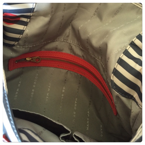 π Marc Jacobs Natasha polka dot purse - Picture 4 of 4