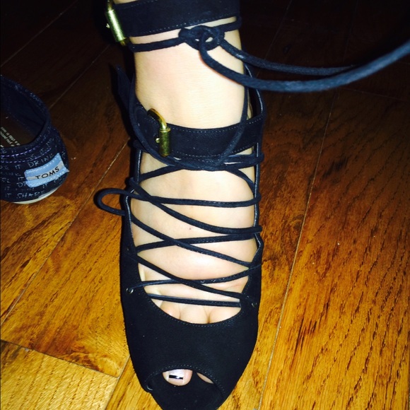 JCrew high hells - Picture 2 of 4