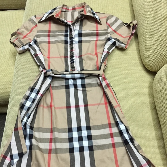 Dress style Burberry . Will be good for summer