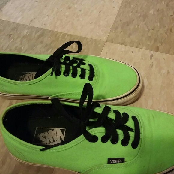 Neon green Vans shoes - Picture 1 of 2