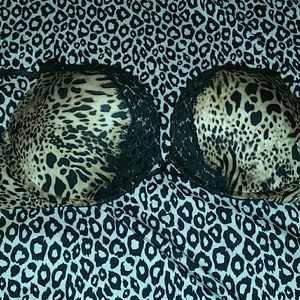 Bomb shell victoria secret bra