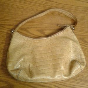 Beige purse