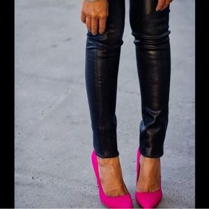 Hot pink heels 😍💓💕