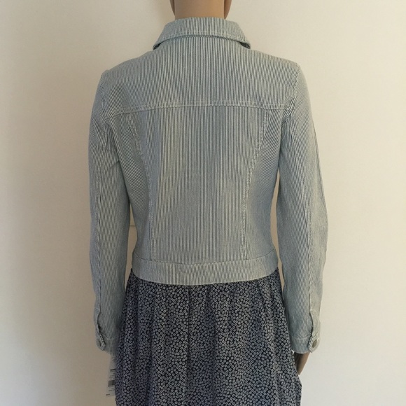 NWT ELLE Blue and White Thin Striped Denim Jacket - Picture 2 of 4