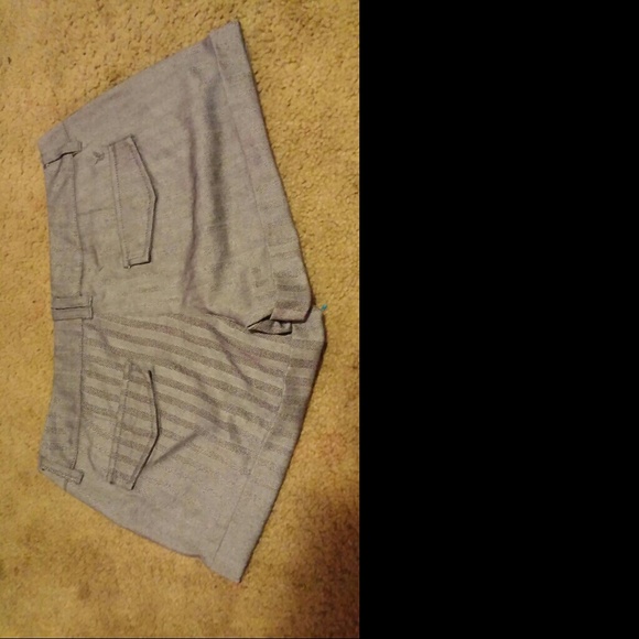American. Eagle - Picture 2 of 2