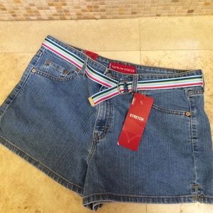 🌹LEVIS🌹 NEW 🌹 super low stretch shorts🌹