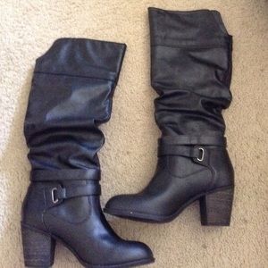 Black Below The Knee Boots