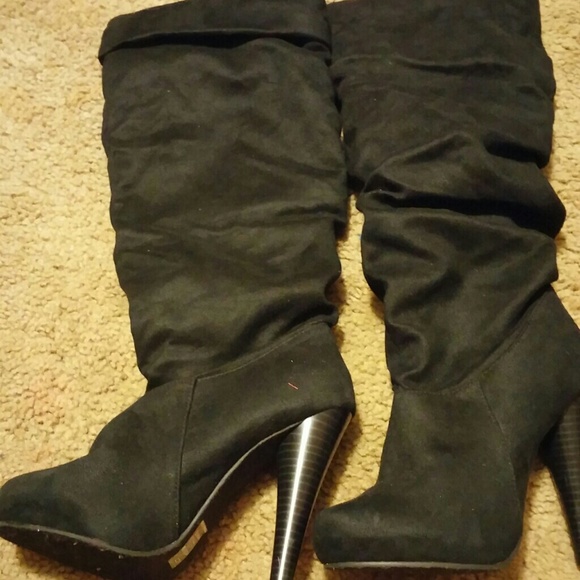 Black boots