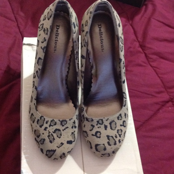 Leopard shoes