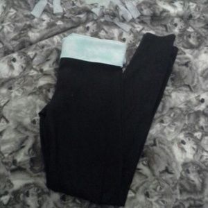 Sea green tie dye vs yoga leggings