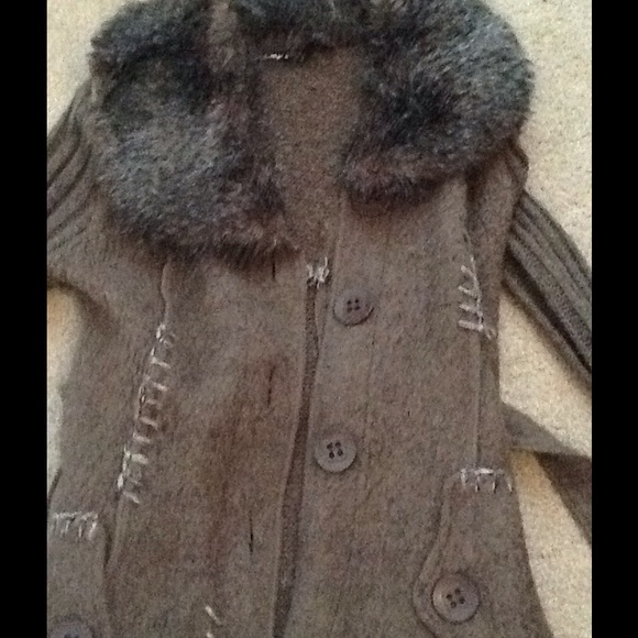 Jacket - Picture 2 of 3