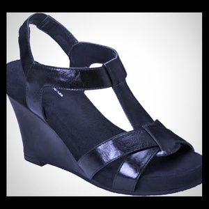 A2 by Aerosoles Photo Plush