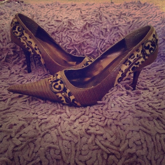 🎀🎀Cheetah Print Stiletto Pumps