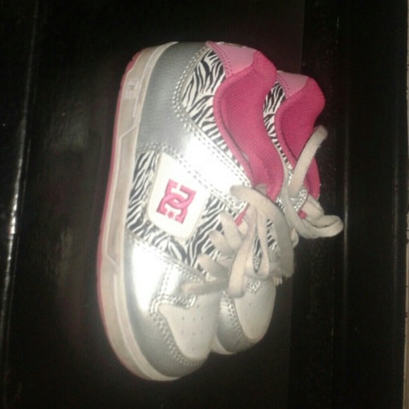 9t girl shoes