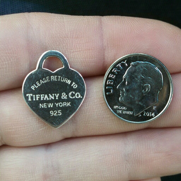 SOLD! Tiffany & Co Heart Charm Pendant - Picture 3 of 3