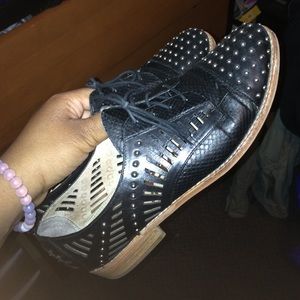 Sam Edelman cutout oxfords