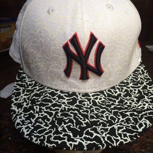 New York Yankees cap