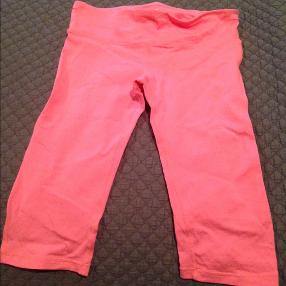 Gap Dri Fit Workout Capri