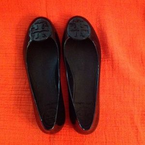 Tory burch black jelly flat