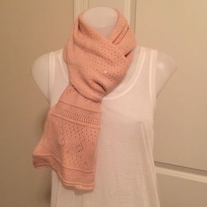 Abercrombie & Fitch pale pink scarf