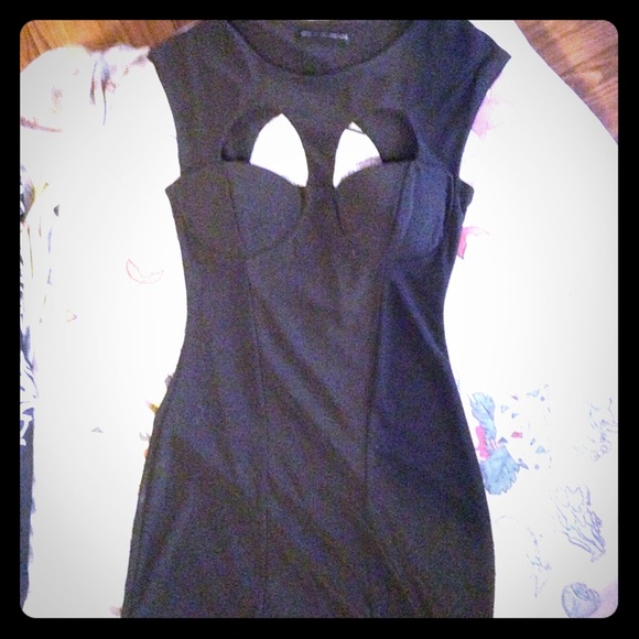 🚫Traded🚫Black cut out dress - Picture 1 of 3