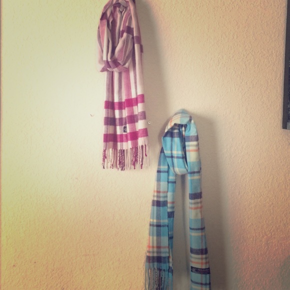 Bundle of 2 Cashmere Scarves!!