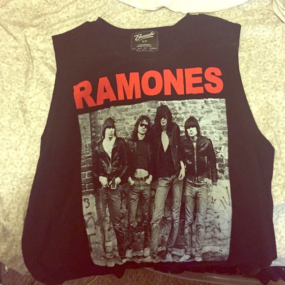 Ramones tank