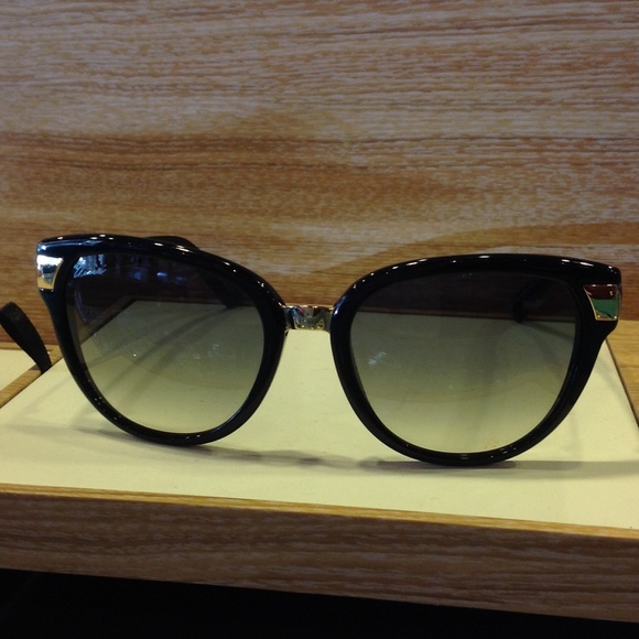 GUCCI authentic sunglasses main image 4
