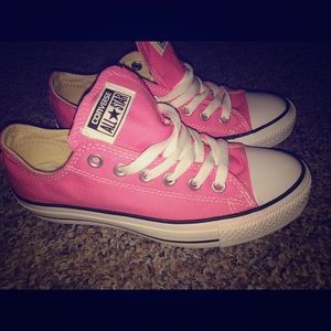 Converse size 6.5