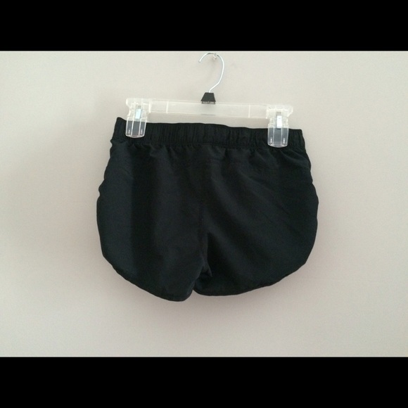 Active running shorts - Picture 4 of 4