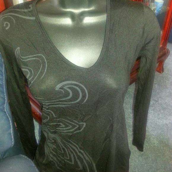 VSX Athletic top
