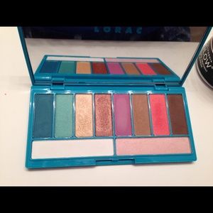 Lorac Eyeshadow Palette